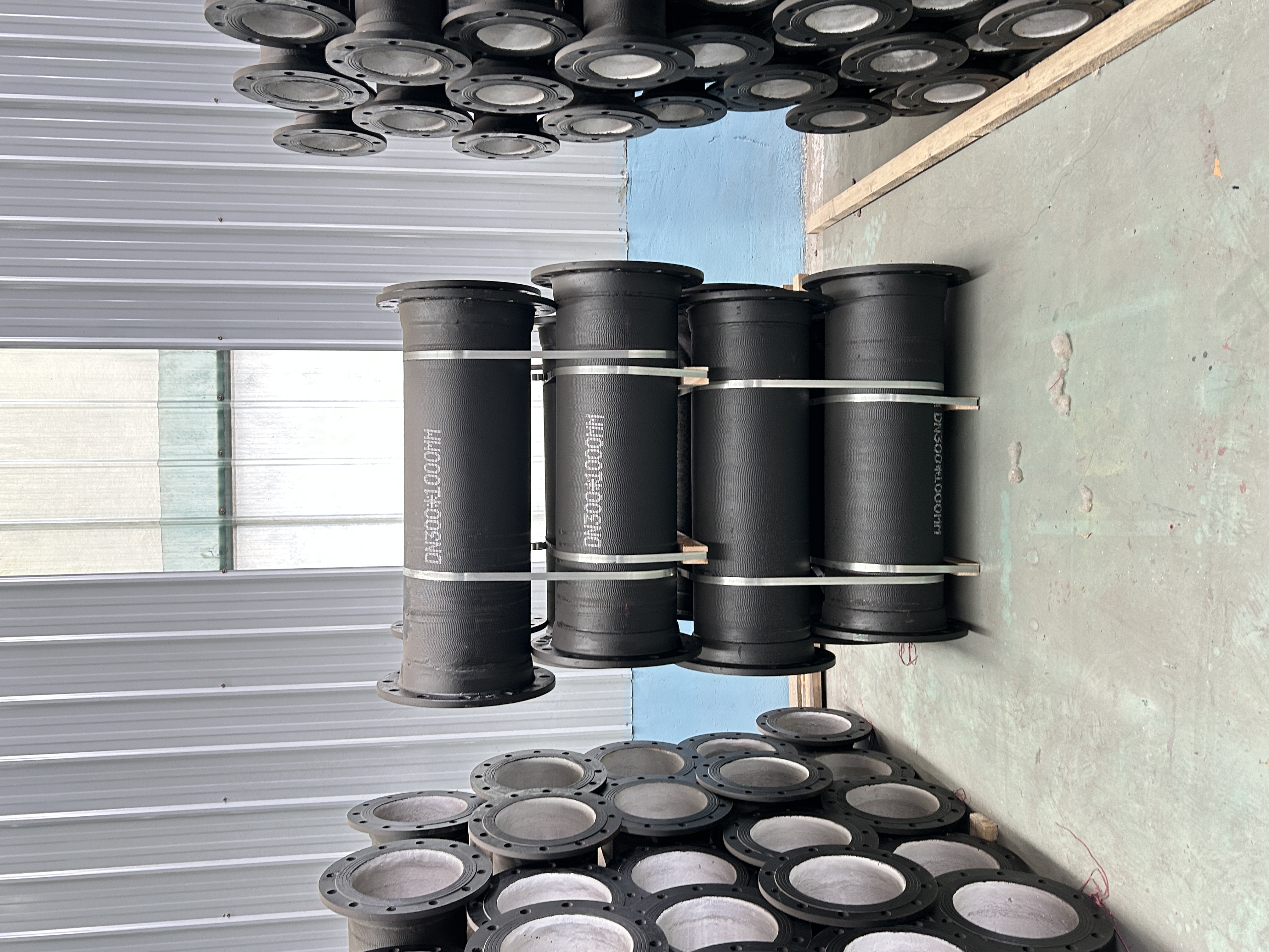 Фланцевые фитинги из ковкого чугуна