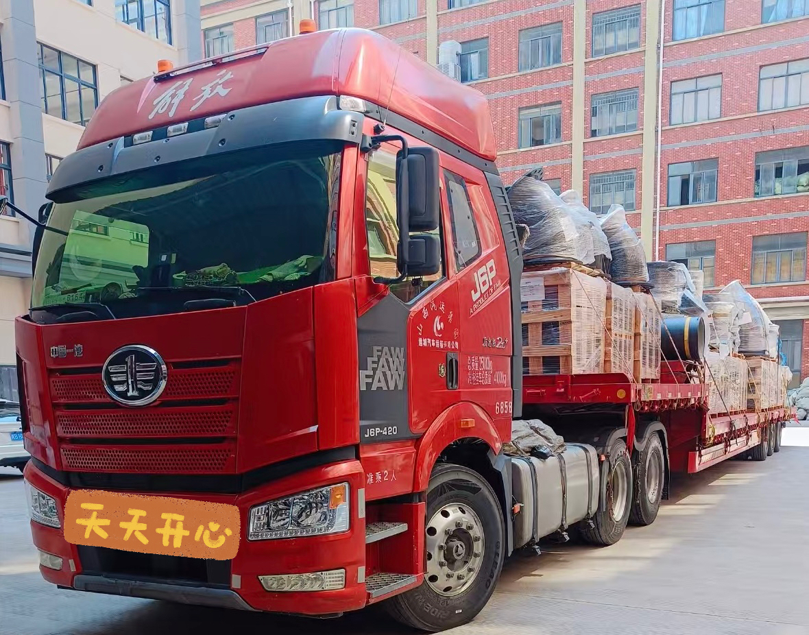 Широкий ассортимент высококачественных фитингов для труб из ковкого чугуна