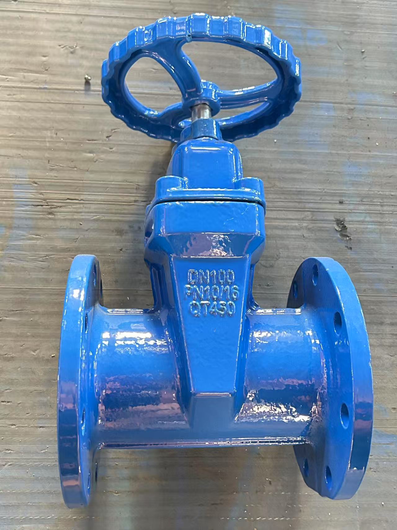 Применение задвижек из ковкого чугуна в гидротехнике